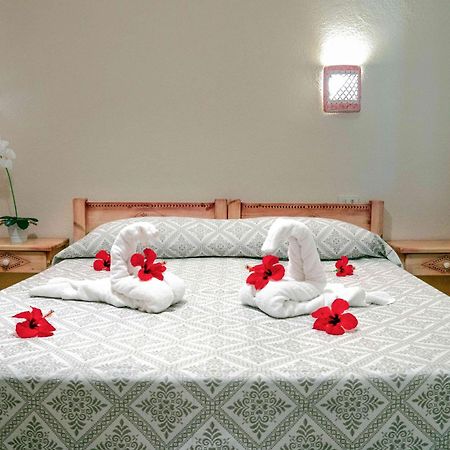 Hotel L'Oleandro Villasimius Bagian luar foto