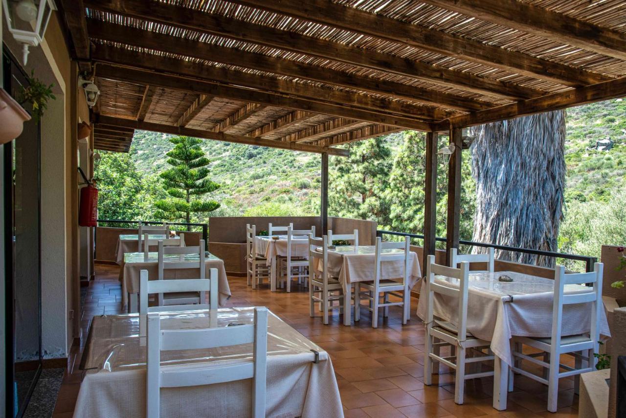 Hotel L'Oleandro Villasimius Bagian luar foto