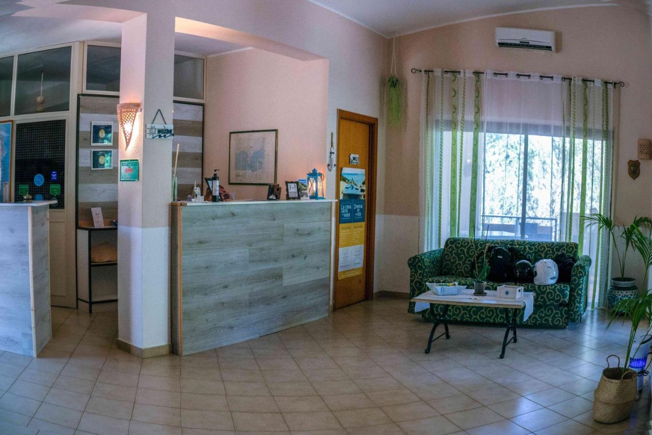 Hotel L'Oleandro Villasimius Bagian luar foto